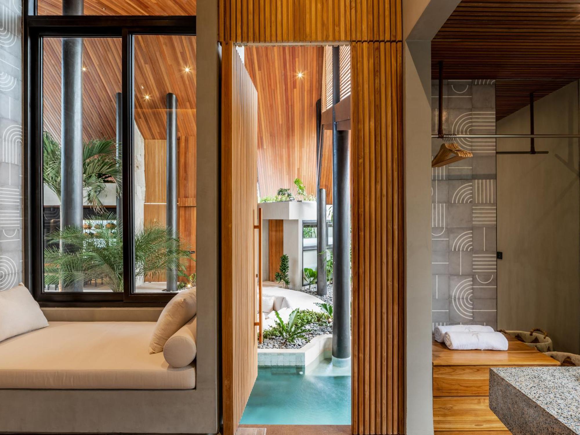 Villa Levante Bali By House Of Winds - Tropical Oasis Near Canggu Kerobokan Kültér fotó
