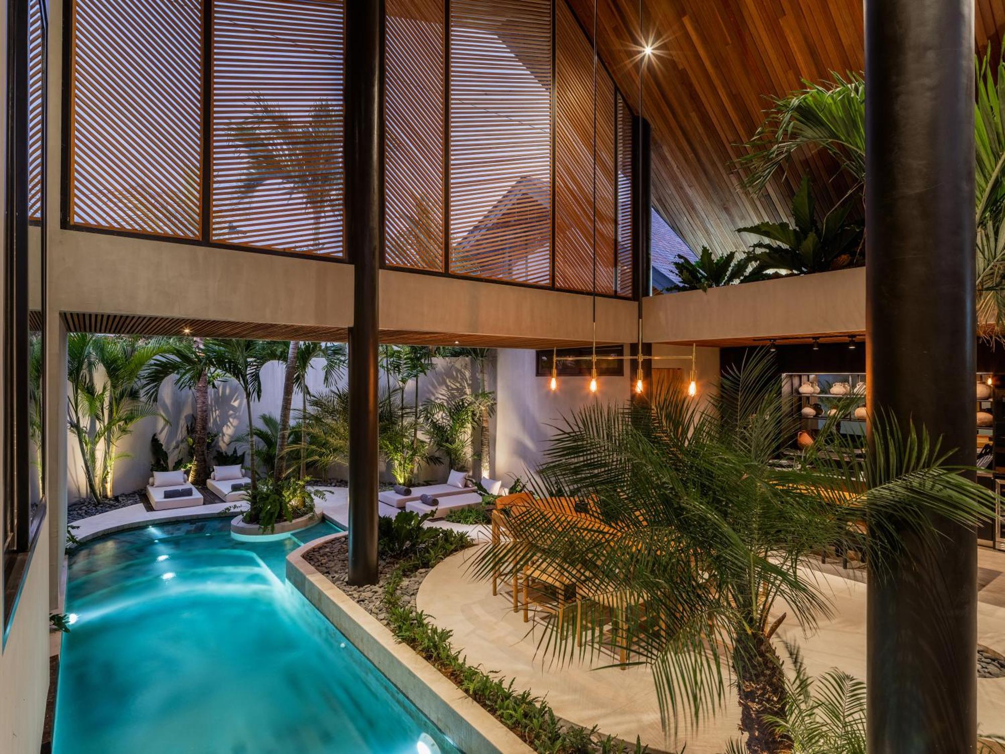 Villa Levante Bali By House Of Winds - Tropical Oasis Near Canggu Kerobokan Kültér fotó